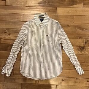 American Eagle vertical stripe button down
